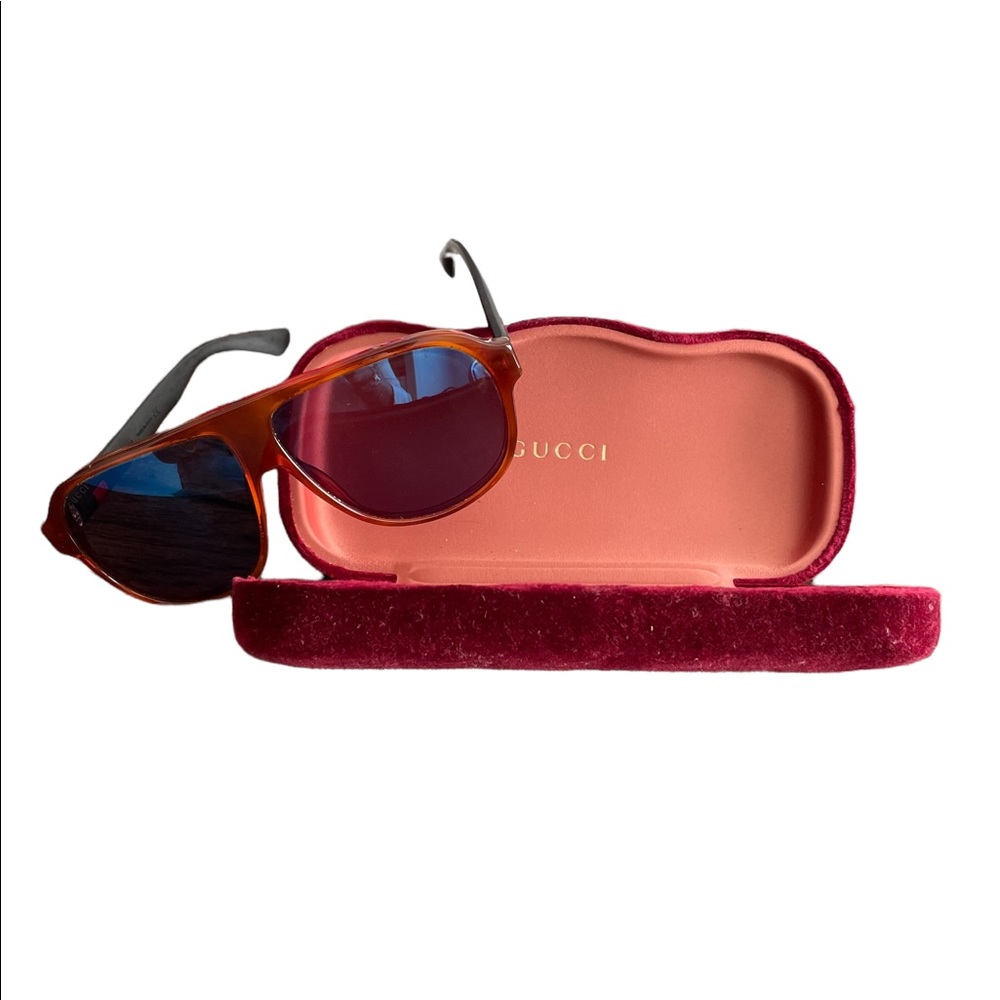‼️SOLD‼️GUCCI *!100 %AUTHENTICS!*
Havana Aviator Sunglasses
GG0009S-002 59 - Picture 8 of 11